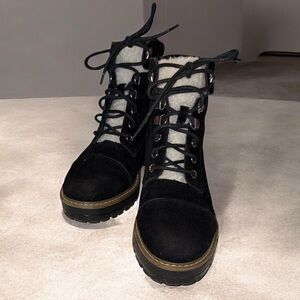 Time and Tru Black Ankle Boots with Faux Fur for womens , size 7